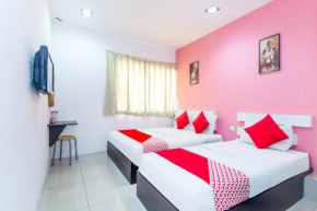 OYO 162 FB Hotel